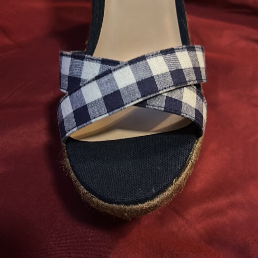 Never Been Worn Size 9 Navy Multi Color Wedges. - image 4